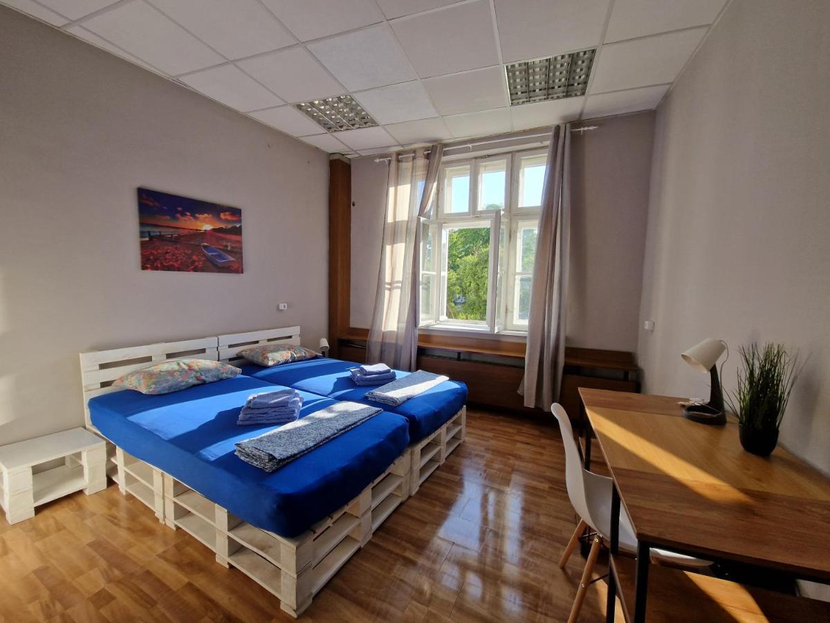Lambo'S Corner Varna - Guest Rooms 外观 照片