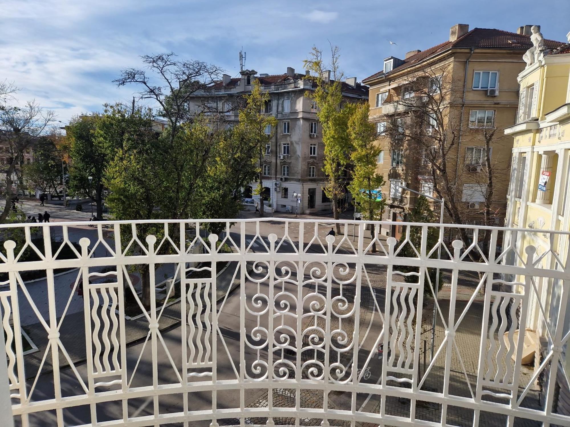 Lambo'S Corner Varna - Guest Rooms 外观 照片